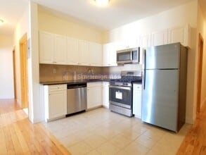 255 Fort Washington Ave, Unit 36 in New York, NY - Building Photo - Building Photo