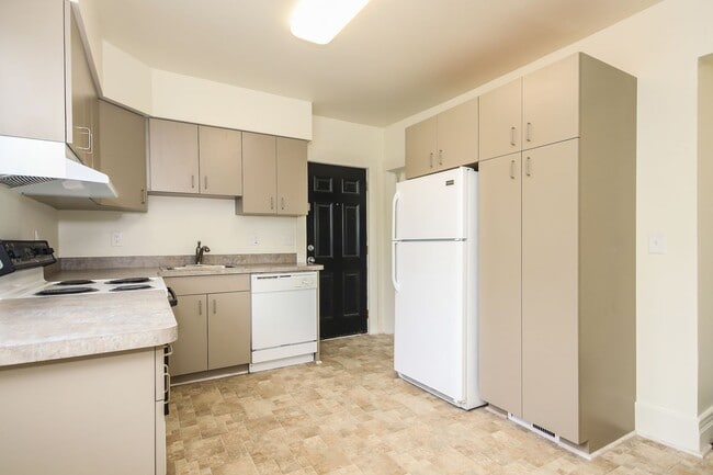 property at 507 Mack Rd