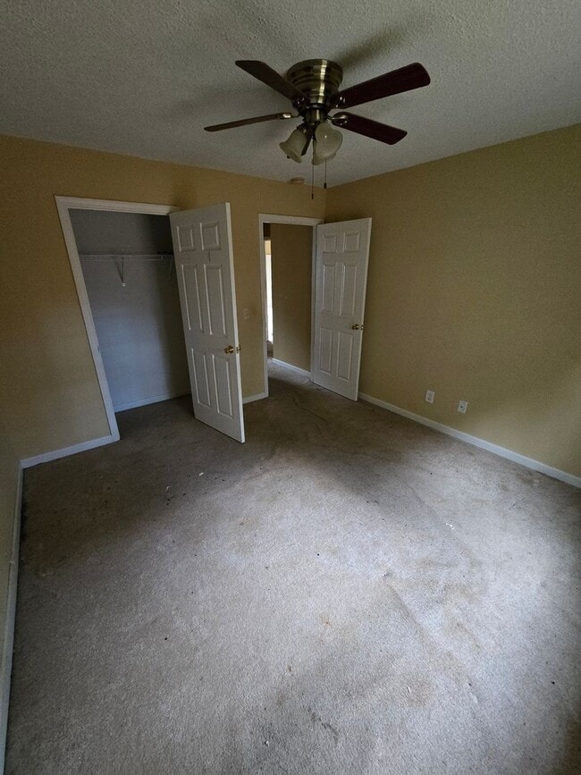 10 Carlisle Ln in Savannah, GA - Building Photo - Building Photo