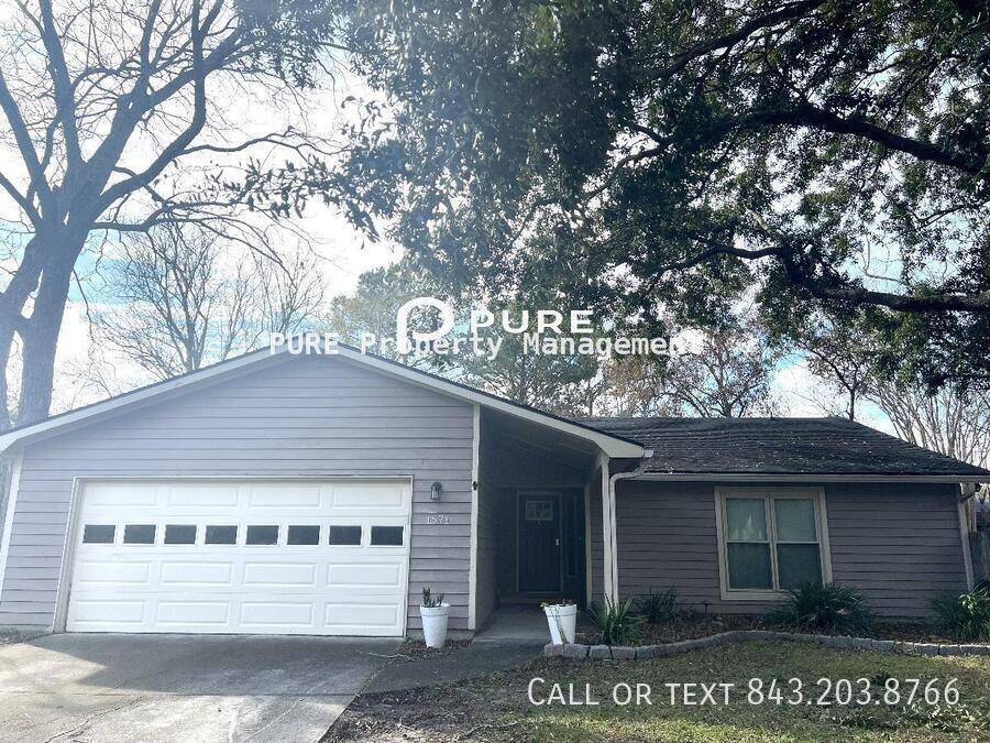 1571 Hidden Bridge Dr in Mount Pleasant, SC - Building Photo