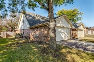 4021 Garden Park Dr in North Richland Hills, TX - Building Photo - Building Photo