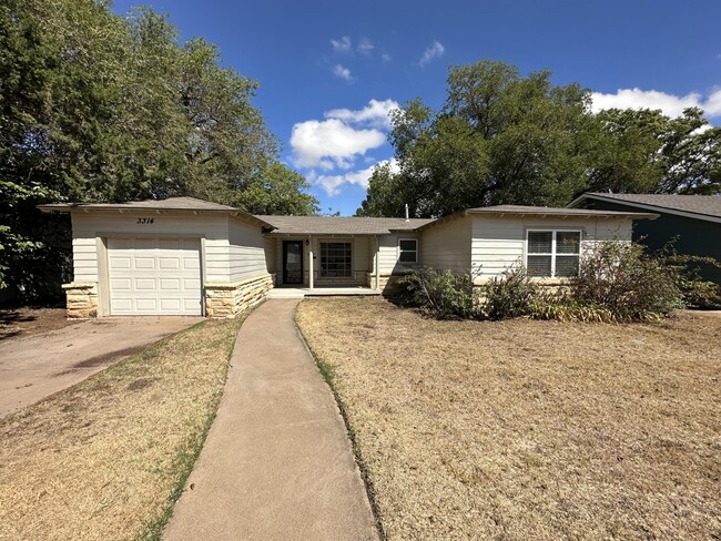 property at 3314 32nd St