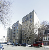 1704 Morris Ave in Bronx, NY - Foto de edificio - Building Photo