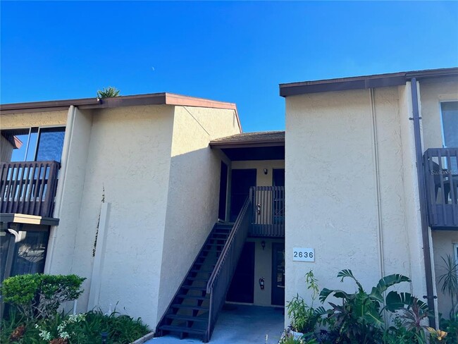 property at 2636 Hidden Lake Dr N