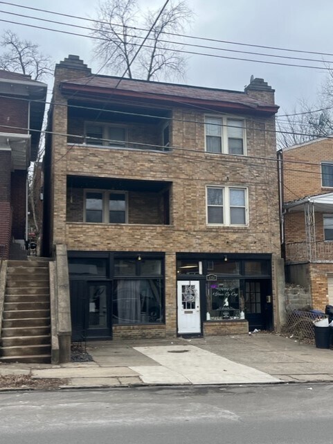4354 Murray Ave in Pittsburgh, PA - Building Photo