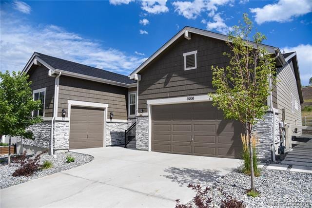 property at 5208 Silver Hare Ct