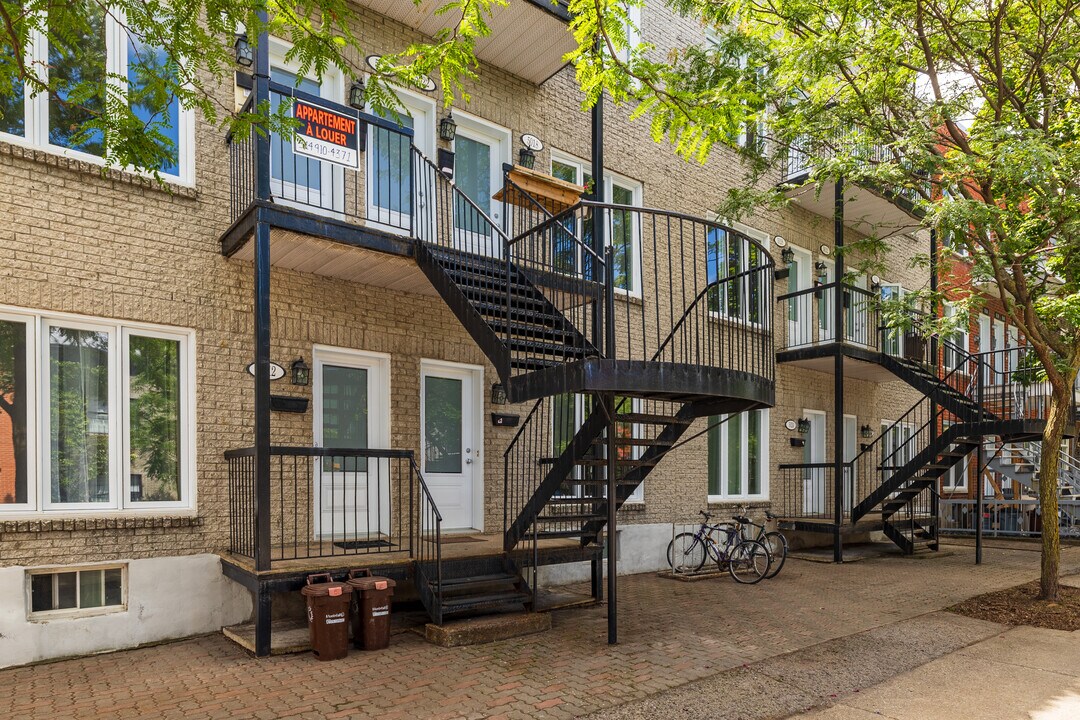 5012-5034 De Brébeuf in Montréal, QC - Building Photo