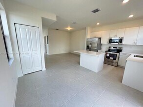 28610 SW 133rd Ct in Homestead, FL - Building Photo - Building Photo