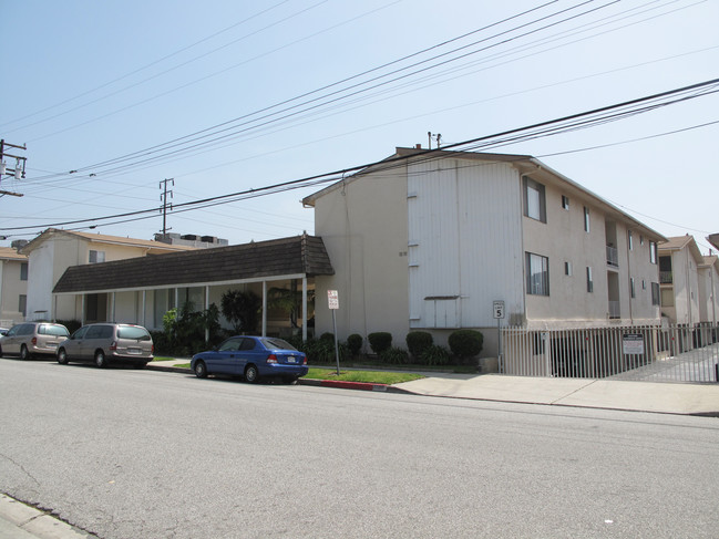 Dorset House Apartments in Downey, CA - Building Photo - Building Photo