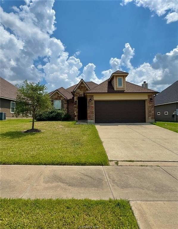 property at 2011 Polmont Dr