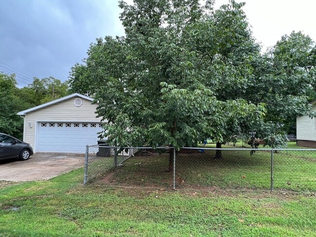 property at 113 Rea St