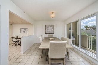 4301 N Ocean Blvd in Boca Raton, FL - Building Photo - Building Photo