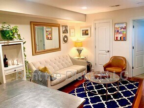 1424 L St SE in Washington, DC - Building Photo - Building Photo