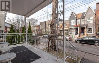 19 Mitchell Ave in Toronto, ON - Building Photo - Building Photo