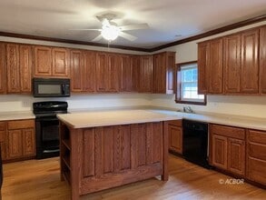 34 H PAUL Ave in Centerville, OH - Building Photo - Building Photo