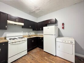 635 S 19th St, Unit 2