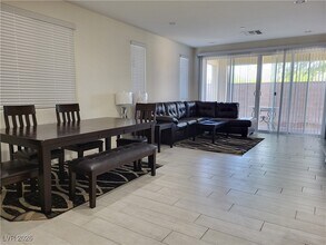 6945 Cuddy Falls Pl in North Las Vegas, NV - Building Photo - Building Photo