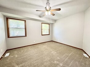 167 S Jackson St in Janesville, WI - Building Photo - Building Photo