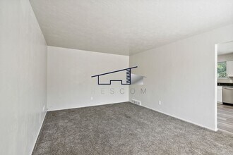 221 N Pingree Ave in Ogden, UT - Building Photo - Building Photo