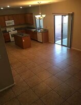 3221 Green Ice Ave in North Las Vegas, NV - Building Photo