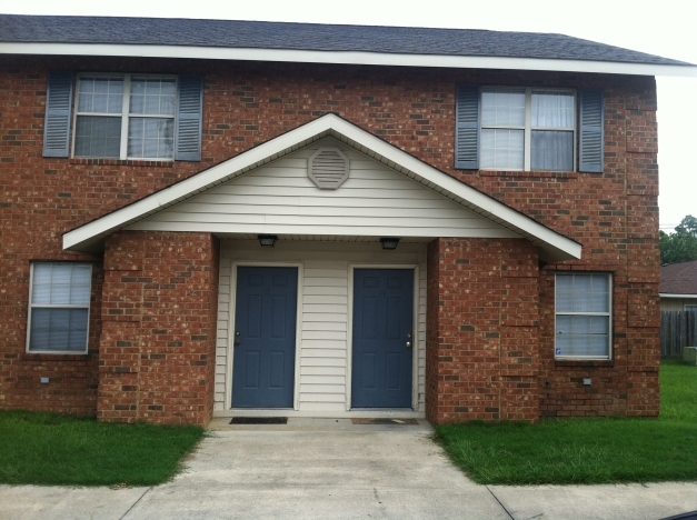 Eagle Creek Townhouses in Statesboro, GA - Foto de edificio - Building Photo