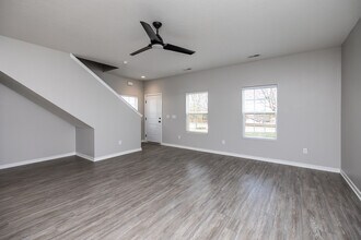 Orchard View Townhomes in Urbandale, IA - Foto de edificio - Interior Photo