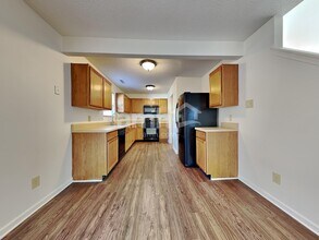 1456 Prairie Valley Dr in Charlotte, NC - Foto de edificio - Building Photo