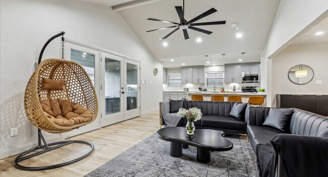 5615 Cerritos Dr, Unit SI ID1514815P in Houston, TX - Foto de edificio - Building Photo