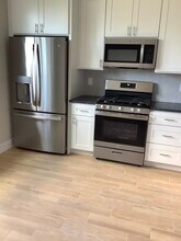 2111 W Seybert St, Unit A in Philadelphia, PA - Building Photo - Building Photo