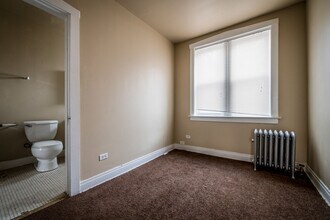 5500 W Van Buren St Chicago, IL 60644 in Chicago, IL - Building Photo - Building Photo