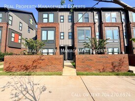 2158 N Graham St in Charlotte, NC - Building Photo
