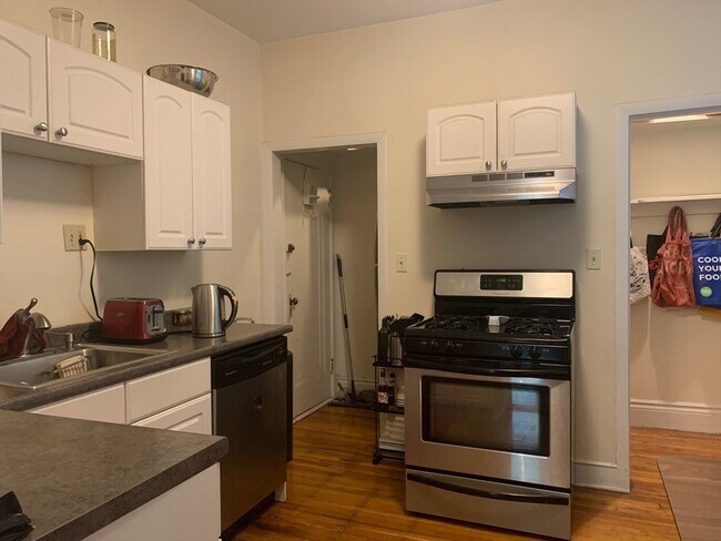 224 Jamaicaway, Unit 2
