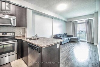 55 Yorkland Blvd in Brampton, ON - Building Photo - Building Photo