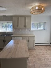 3656 Main St, Unit apartment 2 in Stone Ridge, NY - Building Photo - Building Photo