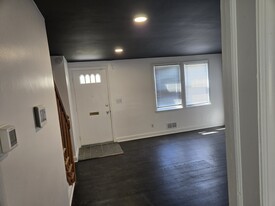 3518 Elmora Ave in Baltimore, MD - Building Photo