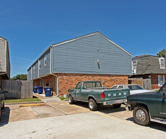 1400 Hickory Ave in New Orleans, LA - Foto de edificio - Building Photo