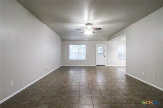 1705 Liberty Hill Dr in Belton, TX - Building Photo - Building Photo