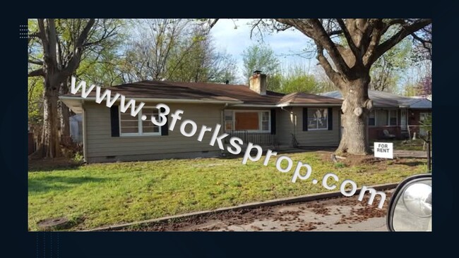 property at 2005 Garland St