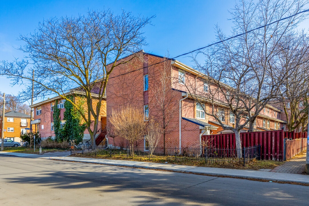 Primrose Housing Co-op in Toronto, ON - Building Photo