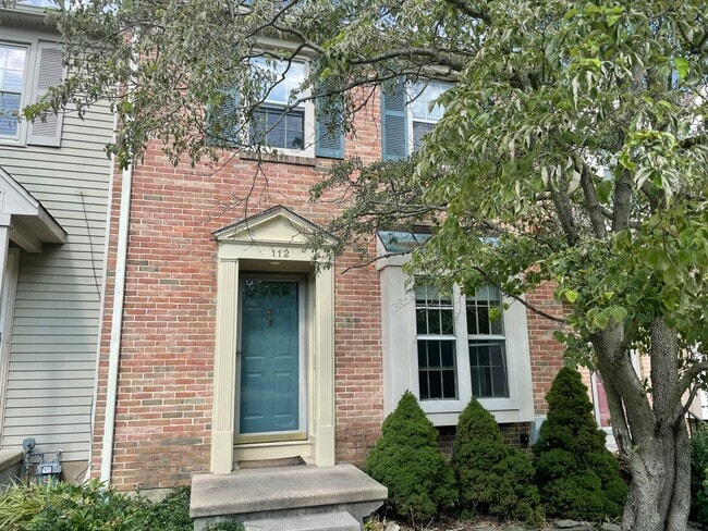 112 Wooden Carriage Dr in Hockessin, DE - Building Photo - Building Photo