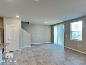 7649 Intrepid Rd in Wesley Chapel, FL - Building Photo - Building Photo