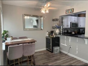 225 High St in Westerly, RI - Building Photo - Building Photo