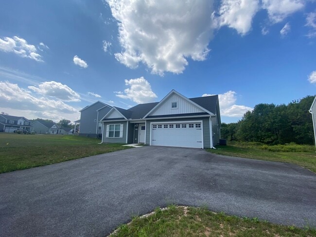 155 Kinneman Rd in Abbottstown, PA - Building Photo - Building Photo