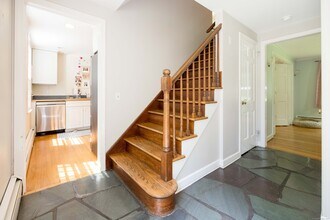 16 Lynwood Rd in Mansfield, CT - Building Photo - Building Photo