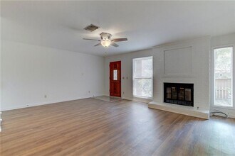 3306 Foster Ln in Austin, TX - Building Photo - Building Photo