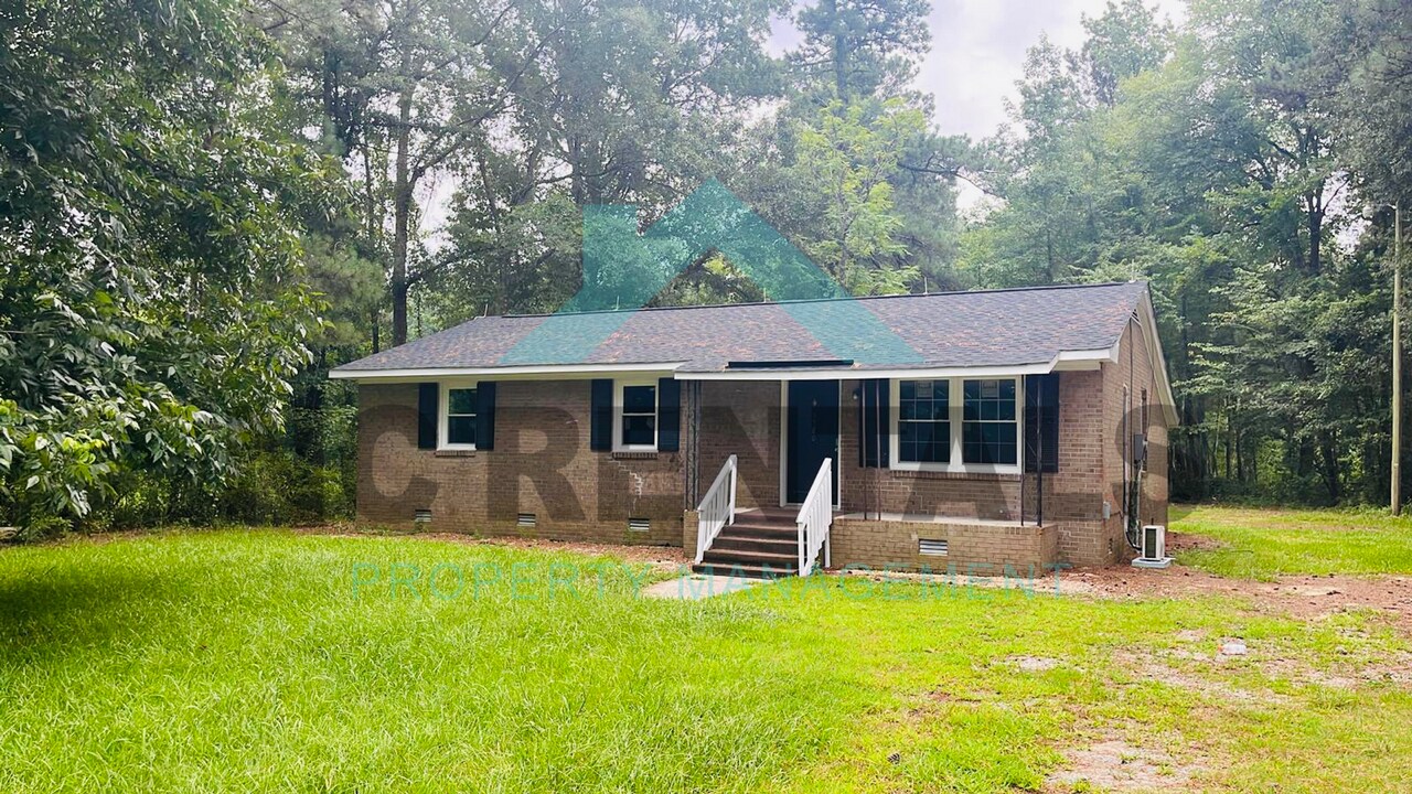 3380 Avon Rd in Greenville, NC - Building Photo