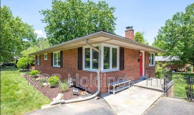 property at 7110 Murray Ln