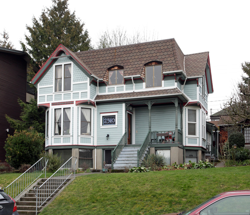 2310 Yale Ave E in Seattle, WA - Building Photo