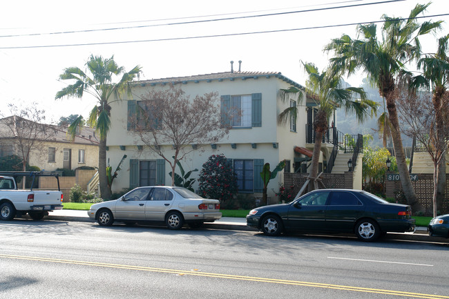 804-810 E Chevy Chase Dr in Glendale, CA - Foto de edificio - Building Photo