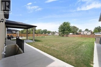 23 Belleview Dr in Kingsville, ON - Building Photo - Building Photo